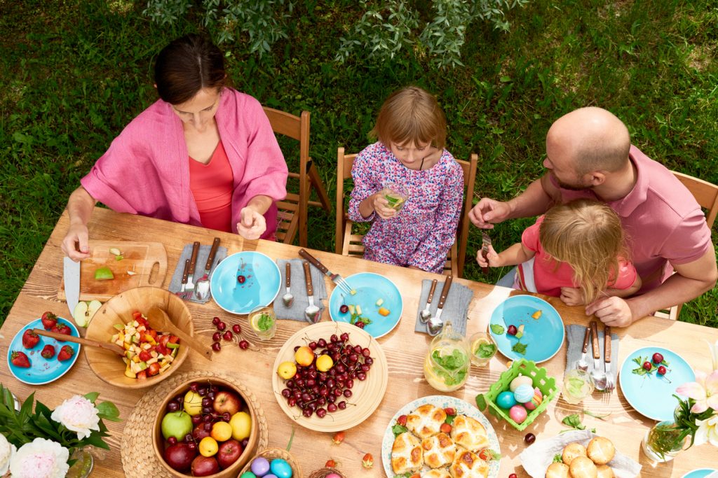 Outdoor family brunch